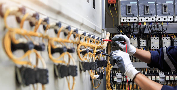 Professional Electrician technician working in West Columbia, TX